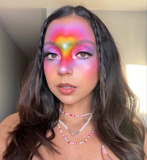 Valentine’s Day makeup aura Aura Makeup Look, Otherworldly Makeup, Creative Makeup Looks Eye Art, Creative Makeup Looks Inspiration, Spiritual Makeup, Swirl Makeup, Crazy Make Up, Aura Makeup, Aura Painting