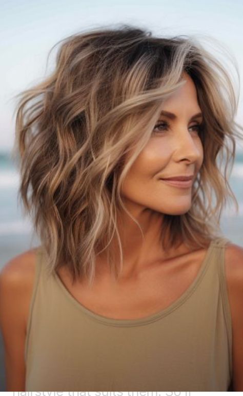 Mom Hairstyles, Hair 2024, Haircuts For Medium Hair, Trending Hairstyles, Shoulder Length Hair, Medium Length Hair Cuts, Great Hair, Layered Haircuts, Cute Hair