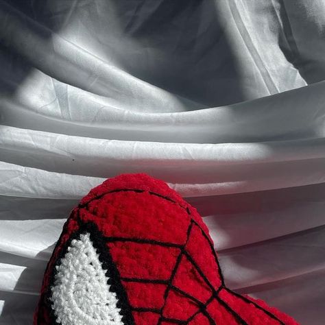 giselle 🌟 on Instagram: "crochet spider-man heart pillow ❤️ pattern: @pandie.crochet 🕷️ #crochet #crochetpillow #spiderman" Spider Man Heart, Crochet Spider Man, Heart Pillow Pattern, Man Heart, Crochet Spider, Heart Pillow, Crochet Pillow, The Heart Of Man, Pillow Pattern