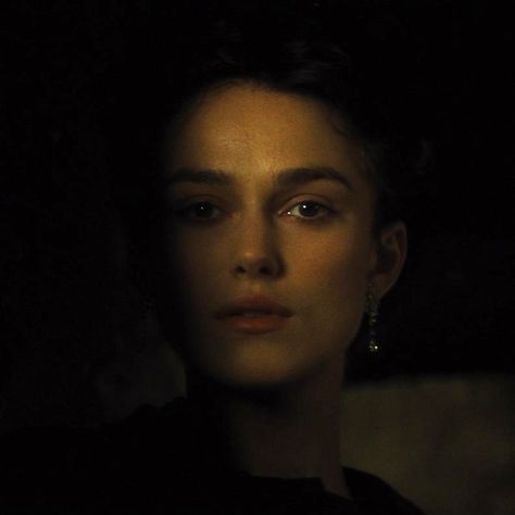 Keira Knightley - Anna Karenina Anna Karenina Keira Knightley, Anna Karenina Movie Aesthetic, Keira Knightley Photoshoot, Keira Knightley Anna Karenina, Anna Karenina Aesthetic, Jeyne Arryn, Kiera Knightly, Alice In Wonderland Tea Party Birthday, Medieval Gown