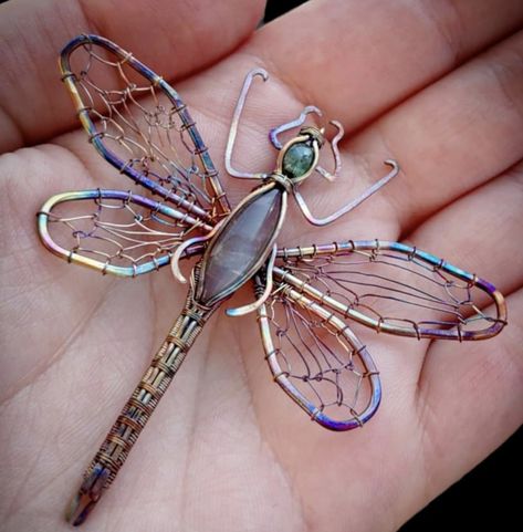 Wire Wrapped Dragonfly, Wire Dragonfly, Wire Spider, Copper Wire Art, Stone Accessories, Wire Wrapped Stone Jewelry, Wire Wrap Jewelry Designs, Bracelets Handmade Diy, Insect Jewelry