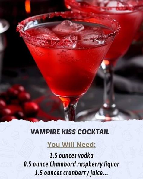 Kiss Cocktail, Bartender Drinks Recipes, Halloween Party Drinks, Martini Ingredients, Halloween Drinks Alcohol, Bartender Drinks, Vampire Kiss, Alcholic Drinks, Liquor Recipes