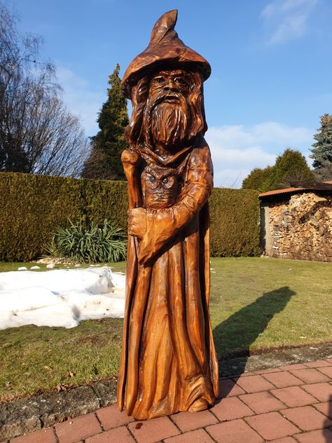 Wizard Carving, Carving Wood, Chainsaw Carving, Fire Hydrant, Chainsaw, Wizard, Carving, Wood