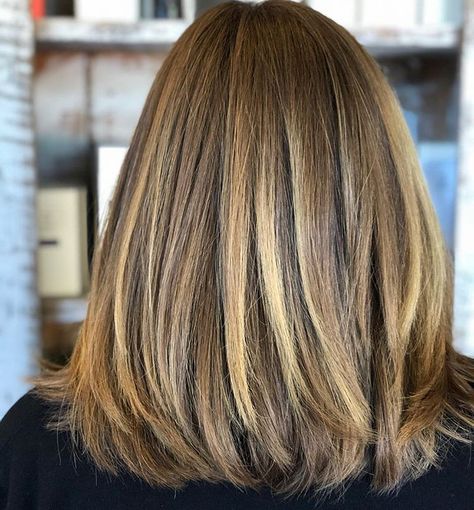 Mum Haircut, Haircuts For Medium Length Hair, Shoulder Length Hair Cuts, Haircuts For Medium Hair, Brown Blonde Hair, Best Investment, Hair Color And Cut, Haircuts For Long Hair, Medium Hair Cuts