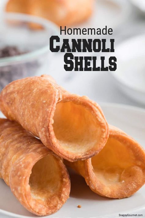 Homemade Canolli Shells, Cannoli Recipe Pasta, Homemade Canolli Recipe, How To Make Canolli Shells, How To Make Canollis, Diy Cannoli Tubes, Homemade Cannoli Shells, How To Make Canollies, Canoli Shell Recipe Easy Cannoli Shells