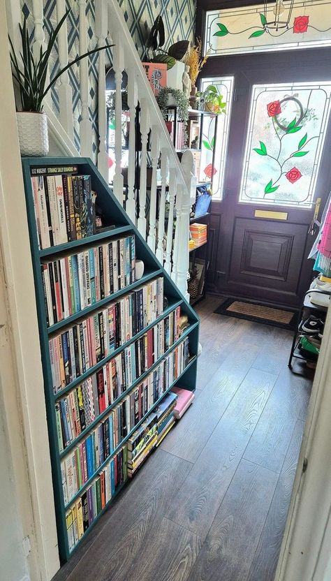 Lots Of Books, Home Libraries, Book Nook, Dream House Interior, Home Library, Dream Decor, Dream Rooms, Book Shelf, Hi Everyone