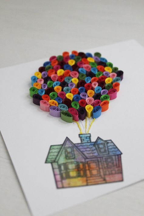 Coloured balloons quilling with house disney inspired. https://www.facebook.com/RJpapercrafts/ Up House Paper Craft, Quilling Balloons, New Home Quilling, Quilling House, Quilling Family, Quilling Up House, Up Balloon House Painting, Quilling Inspiration, Bestest Friend Quotes