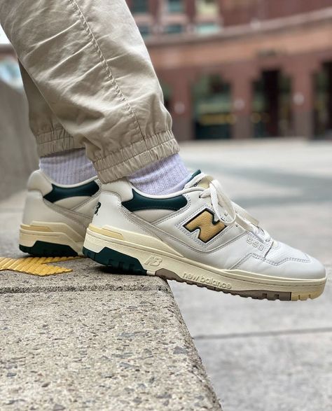 New Balance 550 Outfit Men, Men Styling, New Balance Outfit, Leon Dore, Balance 550, Street Fits, Life Styles, Jordan Shoes Retro, Shoes Retro