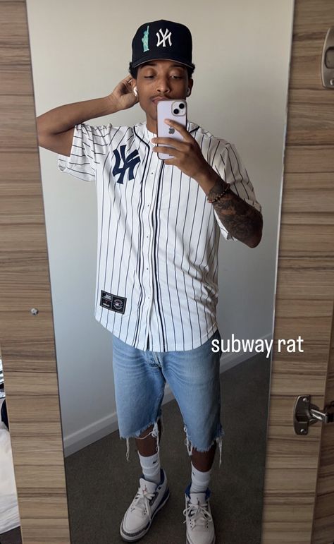 Mets Jersey Outfit, Baseball Jersey Outfit Men, Mets Jersey, Baseball Jersey Outfit, Drip Clothing, Black Men Street Fashion, Men Street Fashion, Jersey Outfit, Men Street