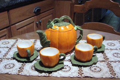 Cottagecore Tea Set, Pumpkin Tea Set, Redo Kitchen, Cottagecore Tea, Ceramic Things, Jasmine Dragon, Halloween Tea Party, Pumpkin Dishes, Pumpkin Tea