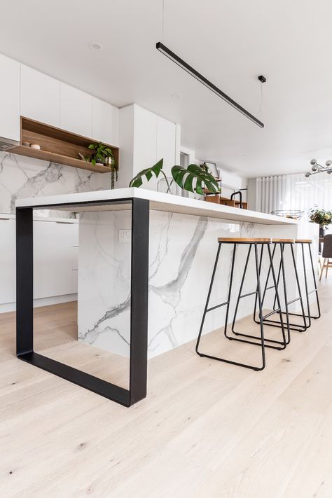 Square Island Kitchen, Kitchen Island With Legs, Modern Marble Kitchen, Quantum Quartz, Kitchen Island Bench, Kitchen Benchtops, Island Table, Kitchen Island Table, Modern Kitchen Island