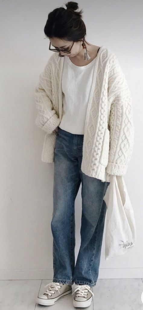 Japanese Minimalist Fashion, Chic Fall Fashion, Minimalist Fashion Women, Mode Casual, Looks Chic, 가을 패션, Japanese Fashion, Outfits Casuales, Classy Outfits