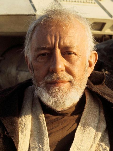 Obi-Wan Kenobi | Wookieepedia | FANDOM powered by Wikia Luke Skywalker Training, Anakin And Luke, Duchess Satine, Ben Kenobi, Star Wars Food, Alec Guinness, Master Yoda, Battle Droid, Galactic Republic