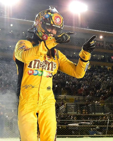 Nascar Astethic, Kyle Busch Nascar Wallpaper, Kyle Busch Nascar, Ty Gibbs Nascar, Emergency Squad 51, Race Car Driving, Nascar Dale Earnhardt Sr, Joe Gibbs Racing, Car Racer