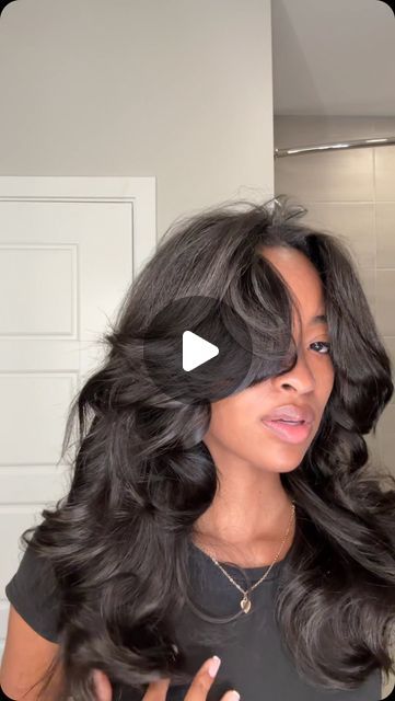 LYLY on Instagram: "Speechless😭😭😭😭 #fyp #quickweave #layers #layershaircut #flexirods" Weave Hairstyles For Black Women Middle Part, Natural Weaves For Black Women, Bangs And Layers Black Women, Leave Out Sew In Weave Middle Part Straight Hairstyles, Side Flip Hairstyles, Middle Part Quick Weave With Layers, Layed Hair Middle Part, Natural Looking Sew In Weave Black Women, Middle Part Quick Weave Layers