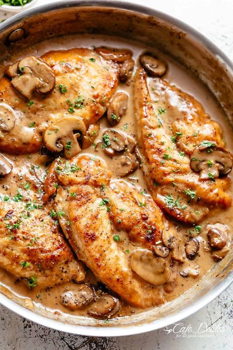 huhn The Best Chicken Marsala, Best Chicken Marsala Recipe, Best Chicken Marsala, Shake Recipes Healthy, Chicken Marsala Recipe, Marsala Recipe, Creamy Chicken Recipes, Marsala Chicken Recipes, Poultry Dishes