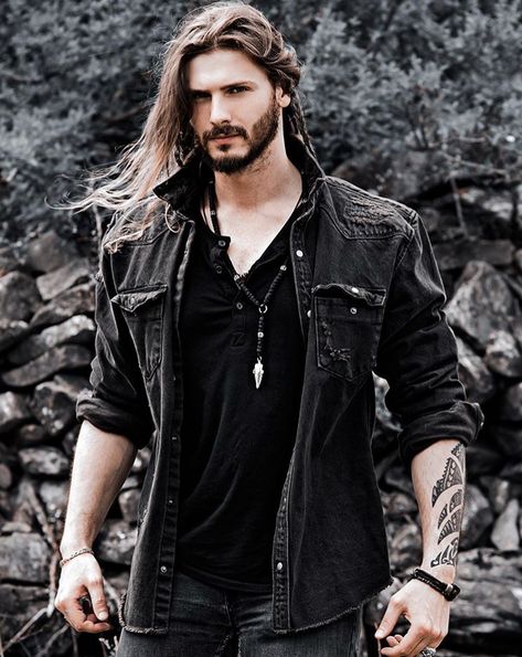 Rocker Chic Style Men, Western Rocker Outfits Men, Rock Male Outfit, Modern Viking Fashion Men, Heavy Metal Fashion Mens, Yallternative Outfit Men, Yallternative Mens Fashion, Metal Outfits Male, Modern Rockstar Outfit Men