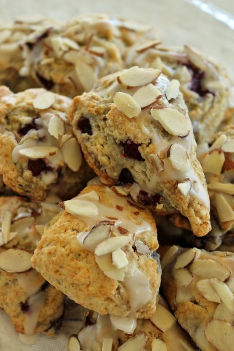 Perfect for summer, and simply bursting with flavor, these Fresh Cherry Almond Scones are sure-fire winners. If you enjoy fresh cherries, and you love flaky, buttery scones, this is a marriage made in heaven. Cherry Almond Scones, Almond Scones, Breakfast Scones, Cherry Scones, Baking Scones, Fresh Cherry, Savory Scones, Cherry Almond, Baking Business