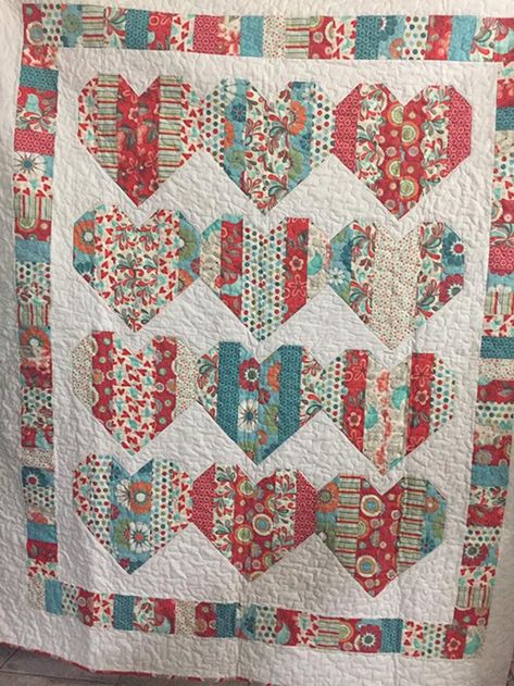 Love Booth Quilt Heart Quilt Pattern, Jelly Roll Quilt Patterns, Quilt Care, Scrap Quilt Patterns, Jelly Rolls, Jellyroll Quilts, Quilt Baby, Strip Quilts, Heart Quilt