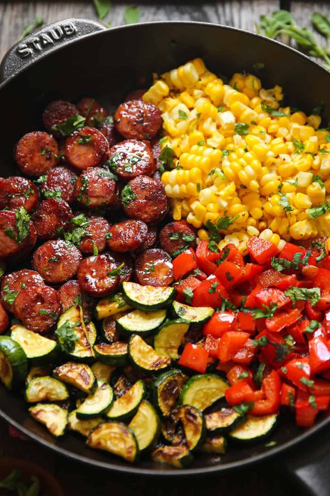 Sausage And Veggies Skillet, Sausage And Veggies, Sausage Recipe, Homemade Dinner, Turkey Sausage, Health Dinner Recipes, One Pan Meals, Summer Dinner, Sausage Recipes