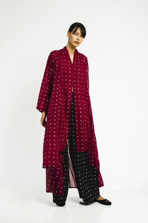 Kebaya Puan Wiji Maroon - Sejauh Kebaya Melayu, Outer Tile, Kebaya Style, Outer Hijab, Batik Dress Modern, Korea Dress, Batik Motif, Batik Kebaya, Kebaya Dress