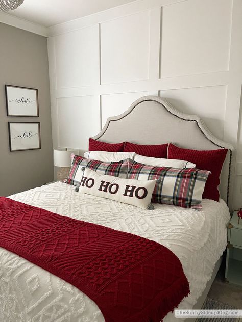 Holiday Re-Cap/N Sale - The Sunny Side Up Blog Bedroom With Accent Wall, Christmas Room Inspiration, Baby Christmas Photos, Plaid Bedding, Accent Wall Bedroom, Christmas Decorations Bedroom, Christmas Room Decor, Christmas Bedroom, Stylish Living Room