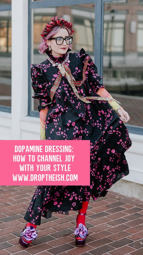 Dopamine Dressing: How To Channel Joy With Your Style Dopamine Dressing Outfit, Dopamine Dressing, Serena Van Der Woodsen, Grey Home Decor, Style Muse, Mood Boosters, Metallic Shoes, Expressive Art, Blake Lively