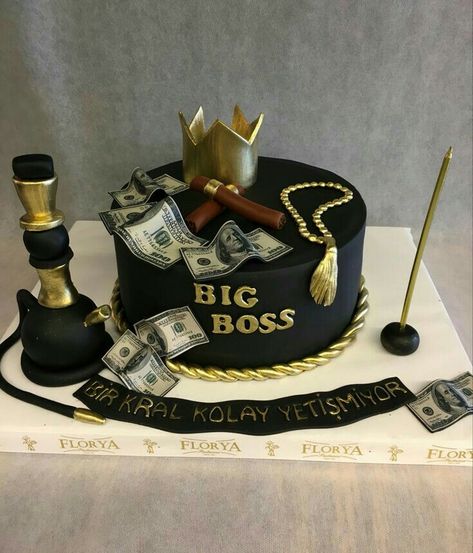 Boss Cake Ideas For Men, Big Boss Cake Birthday, Cake Design For Men Birthday, Birthday Cakes For Men Unique, Themed Cakes For Men, Men Cakes Birthday Creative, Bday Cake For Men, Cake For Boss, Bday Cake For Dad