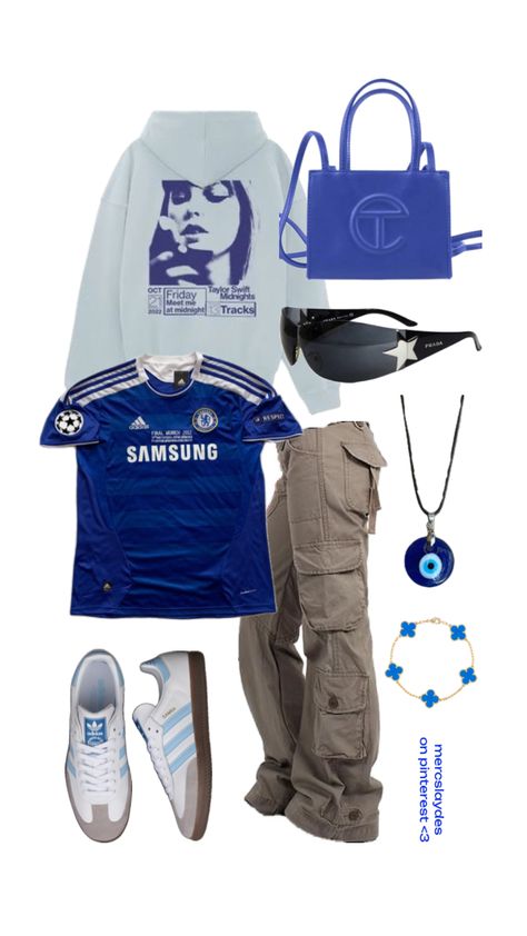 styling vintage jerseys blokecore fashion #chelsea #football #wag Chelsea Jersey, Football Jersey Outfit, T Track, Jersey Outfit, Chelsea Football, Vintage Jerseys, Football Jerseys, Capsule Wardrobe, Taylor Swift