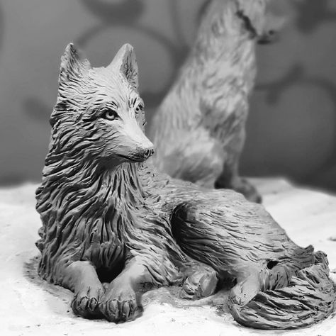 Wolf Ceramic Sculpture, Clay Wolf Sculpture, Clay Wolf, Ceramic Wolf, Wolf Sculpture, Wolf Wallpaper Hd, Ceramic Cactus, Neon Wolf, Neon Wallpapers