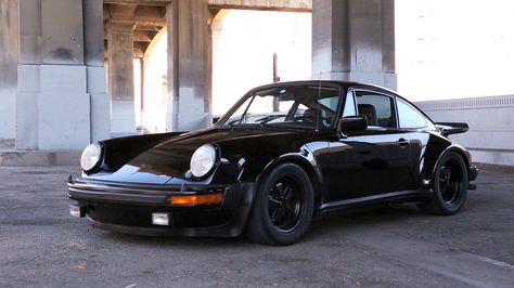 One of Magnus Walker's 930 Turbo cars. Porsche 930 Turbo, 930 Turbo, Black Porsche, Bmw Classic Cars, Porsche 930, Porsche Classic, Porsche 928, Porsche 914, Porsche 944