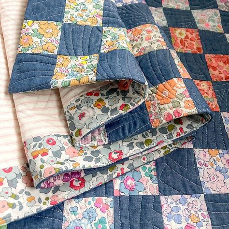 The Liberty of London Betsy Nine Patch Quilt Project Quilts With Squares, Nine Patch Quilt Patterns, Nine Patch Quilts, Teen Quilts, Denim Quilt Patterns, Sew Blanket, Liberty Quilt, Simple Quilts, Vintage Quilts Patterns