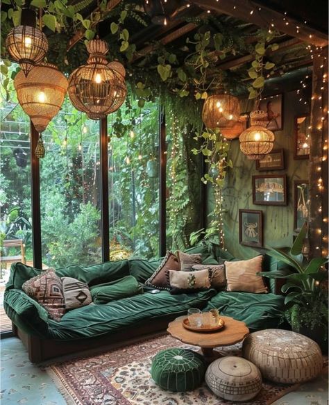 Casa Hobbit, Interior Boho, Casa Vintage, Dream House Rooms, Fantasy House, Dream Room Inspiration, Dream House Interior, Dream Rooms, Dream House Decor