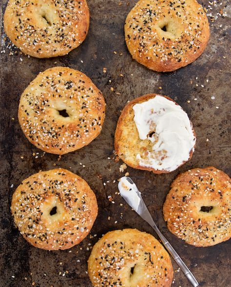 Low Carb Bread Substitute, Keto Karma, Keto Everything, Simply Keto, Everything Bagels, Low Carb Bagels, Keto Bagels, Desserts Keto, Bagel Sandwich