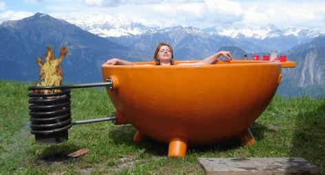 Is the Wood Burning Hot Tub the Next Big Outdoor Thing? http://www.wideopenspaces.com/is-the-wood-burning-hot-tub-the-next-big-outdoor-thing?utm_source=pinterest&utm_medium=sendible&utm_term=woscom&utm_campaign=woscom Dream Bathtub, Portable Hot Tub, Outdoor Tub, Outdoor Baths, Outdoor Bath, Outdoor Bathrooms, Luxury Camping, Hot Tub Outdoor, Relaxing Bath