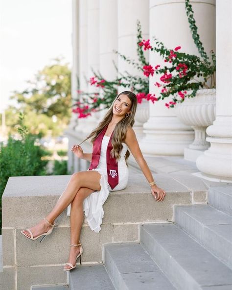 College Station Photographer | Austin TX Wedding Photographer on Instagram: "forever obsessed with @natalliejeann ❤️‍🔥🫶🏼 she is one of the sweetest people ever! so excited for her 🩷 

#collegestationphotographer #tamuphotographer #tamugrad #tamuseniorpictures #tamu #seniorphotos #texasseniorphotographer" Tamu Graduation, Grad Photography, Senior Portrait Poses, Grad Photoshoot, Grad Pics, College Station, Graduation Photos, Graduation Pictures, Senior Portrait