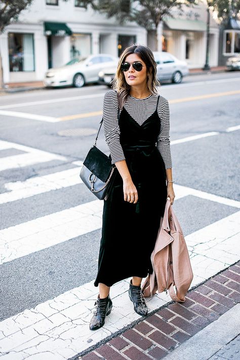 Boots With A Dress, Slip Dress Outfit, How To Wear Ankle Boots, Velvet Slip Dress, Walking Down The Street, Striped Shirts, Winter Dress Outfits, Looks Black, Mode Inspo