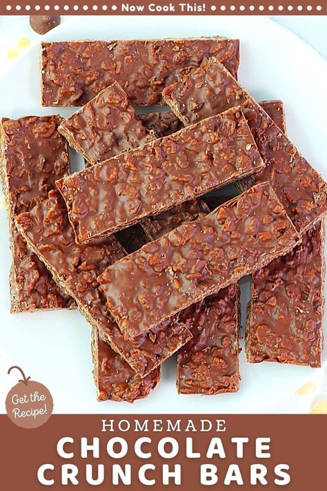 These homemade crunch bars are so incredibly quick and easy, and you only need 2 ingredients to make them: milk chocolate chips and crispy rice cereal (like Rice Krispies). If you like Nestle Crunch or Hershey Krackel, you'll love these. And these homemade candy bars would make a delicious addition any Easter basket! Get the recipe and try them! Homemade Krackel Bars, Nestle Crunch Bars Recipe, Homemade Crunch Bars Rice Krispies, Nestle Crunch Bars, Homemade Crunch Bars, Crunch Bars Recipe Rice Krispies, Crunch Bars Recipe, Chocolate Rice Crispy, Rice Crispy Bars