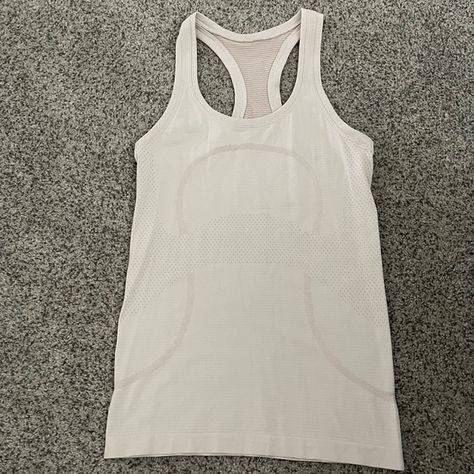 Lululemon swiftly tech racer back tank White Lulu Tank Top, Lululemon Tank Top Racerback, Lulu Lemon Tank Tops, Lulu Tank Tops, Lulu Wishlist, Lulu Lemon Swiftly Tech, Lulu Swiftly Tech, Lululemon Wishlist, Running Fits