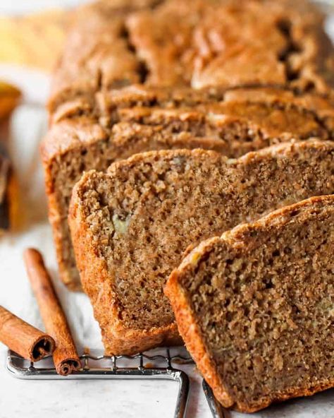 Healthy Banana Bread Recipe, Banana Zucchini Muffins, Whole Wheat Banana Bread, Paleo Banana Bread, Banana Bread Recipe Healthy, Honey Works, Muffins Healthy, Wheat Recipes, Paleo Banana