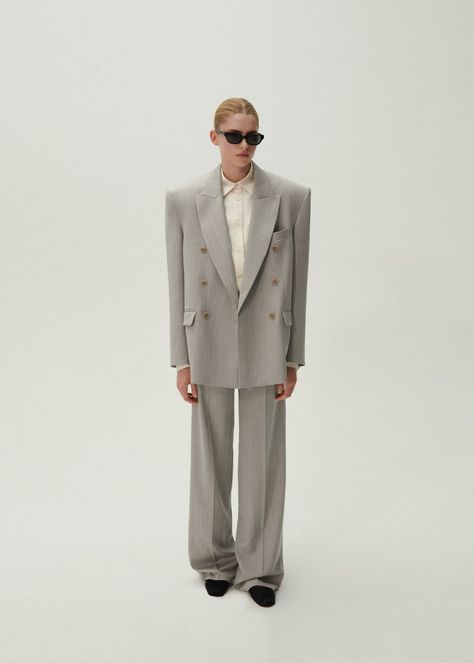 Oversized double breasted blazer in grey | Magda Butrym Wide Leg Tailored Pants, Oversized Double Breasted Blazer, Wide Leg Flare Pants, Fits Inspiration, Big Shoulders, Magda Butrym, Fantasy Gowns, Rectangular Sunglasses, Online Fashion Store