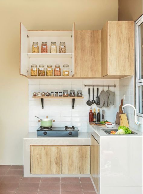 Mini Kitchen Ideas, Kitchen Set Kayu, Kitchen Set Design, Dirty Kitchen Design, Japandi House, Tiny Kitchen Design, Desain Pantry, Simple Kitchen Design, Small Apartment Kitchen