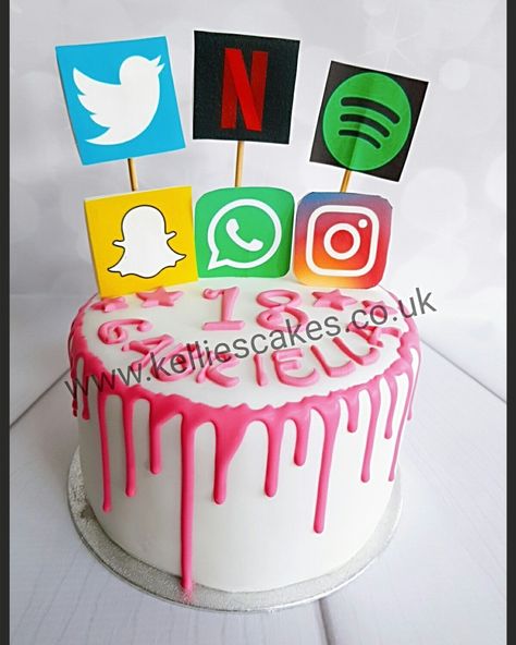 My daughters birthday cake - Shecelebrated her 18th in lockdown! Chocolate drip with edible social media icons #18thbirthday #lockdowncake #lockdowncelebration Social Media Cake Ideas, Social Media Theme Cake, Social Media Cake, Selfie Cake, Social Media Theme, Husband Birthday Parties, Decorating Frosting, Daughters Birthday, Birthday Cakes For Teens