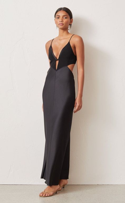 Bridge Dress, Plunge Midi Dress, Look Formal, Bec And Bridge, Full Length Dress, Black Midi Dress, Look Cool, Wedding Guest Dress, Celebrity Style