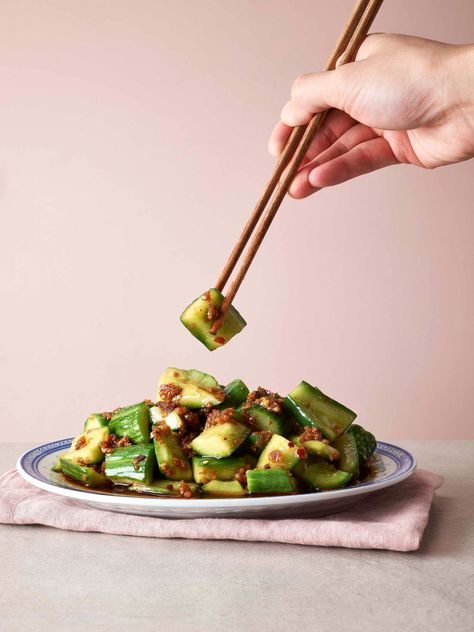 Smash cucumber salad - Modern Chinese — Lazy Sunday Club Chilli Cucumber Salad, Green Beans Steamed, Chinese Cucumber Salad, Blanched Green Beans, Chinese Cucumber, Smashed Cucumber Salad, Blanching Green Beans, Chilli Oil, Broad Beans