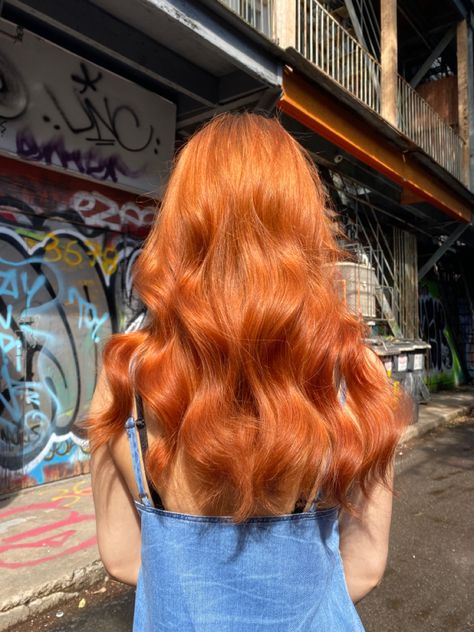 Ginger Hair Bright, Hair Color Orange Red, Fox Orange Hair, Ginger Hair Orange, Bright Ginger Hair, Orange Copper Hair, Orange Ginger Hair, Copper Orange Hair, Ginger Copper Hair