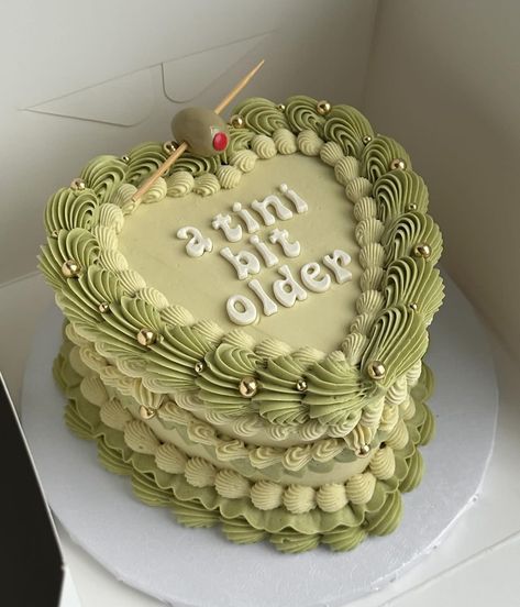 Buttercream Frosting Designs, Martini Cake, 29th Birthday Cakes, 26 Birthday Cake, 25th Birthday Cakes, 30 Birthday Cake, Funny Birthday Cakes, Pretty Dessert, 29th Birthday