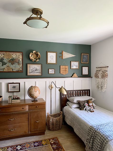 Vintage Boys Room, Big Boy Bedrooms, Toddler Bedroom, Big Kids Room, Toddler Boys Room, Green Bedroom, Shared Room, Green Walls, Bedroom Renovation