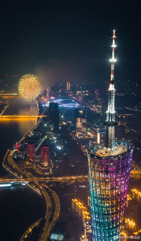 𝙇𝙤𝙫𝙚, 𝙋𝙚𝙖𝙘𝙚, 𝙋𝙧𝙤𝙨𝙥𝙚𝙧𝙞𝙩𝙮 🧡💜💛 Indulge in a distinct kind of gratefulness this #Thanksgiving as we pay tribute to the extraordinary city of #Guangzhou! 🎆 #HappyThanksgivingDay 🦃🍂 📷 callmedjdj Guangzhou Aesthetic, Canton Tower, China Trip, China City, Happy Thanksgiving Day, Guangzhou China, Cultural Identity, China Travel, Photo Story