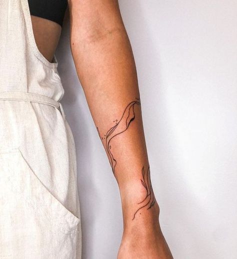 Ocean Arm Wrap Tattoo, Waves Wrap Around Tattoo, Jellyfish Wrap Around Tattoo, Long Tattoo Design For Women, Fine Line Diver Tattoo, Waves Around Arm Tattoo, Line Waves Tattoo, Abstract Arm Wrap Tattoo, Cool Wave Tattoos